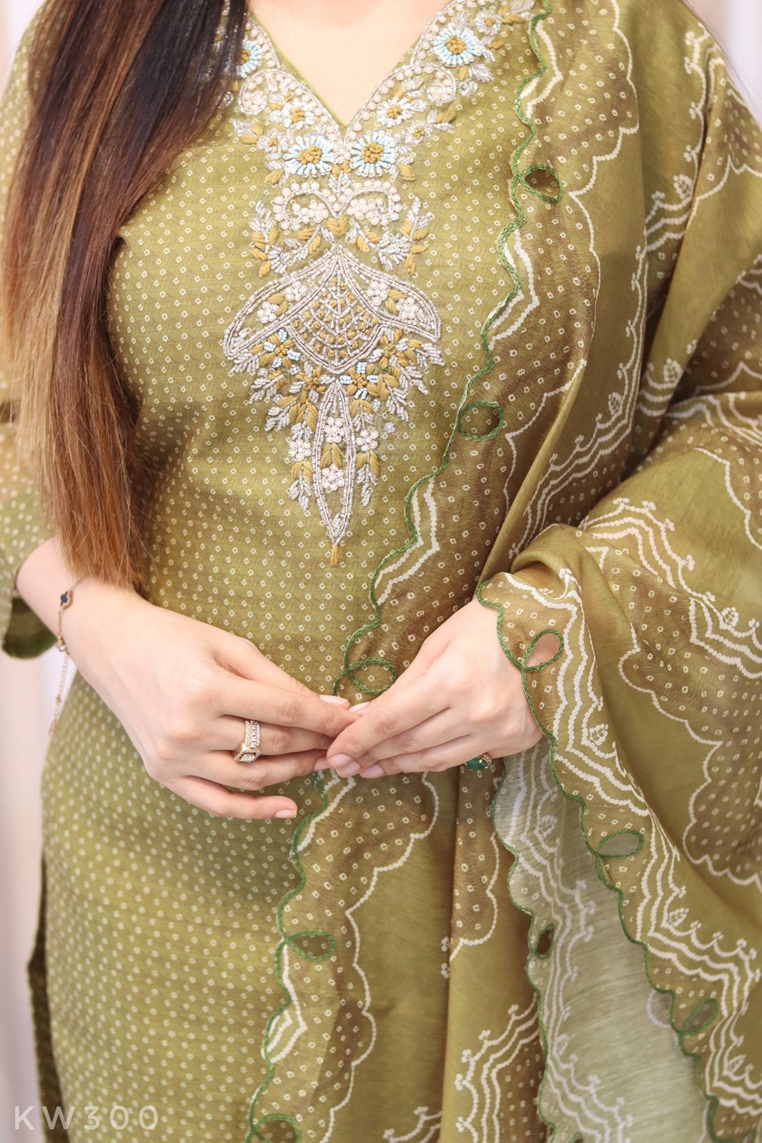 Bandhani Kurti Set