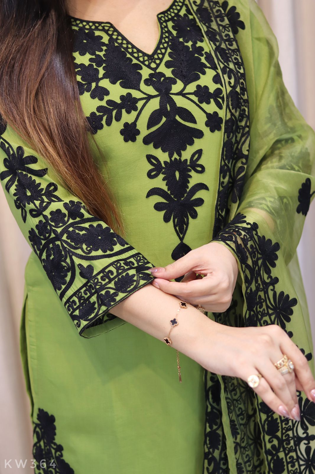 Heavy Embroidery Work Kurti Set