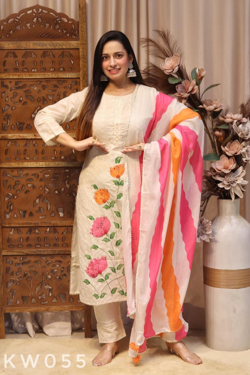 Schiffli Kurti Set