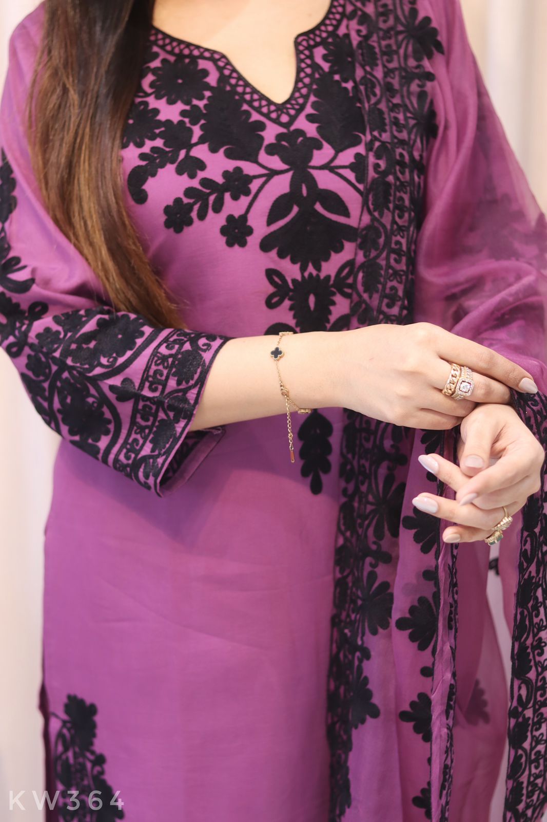 Heavy Embroidery Work Kurti Set