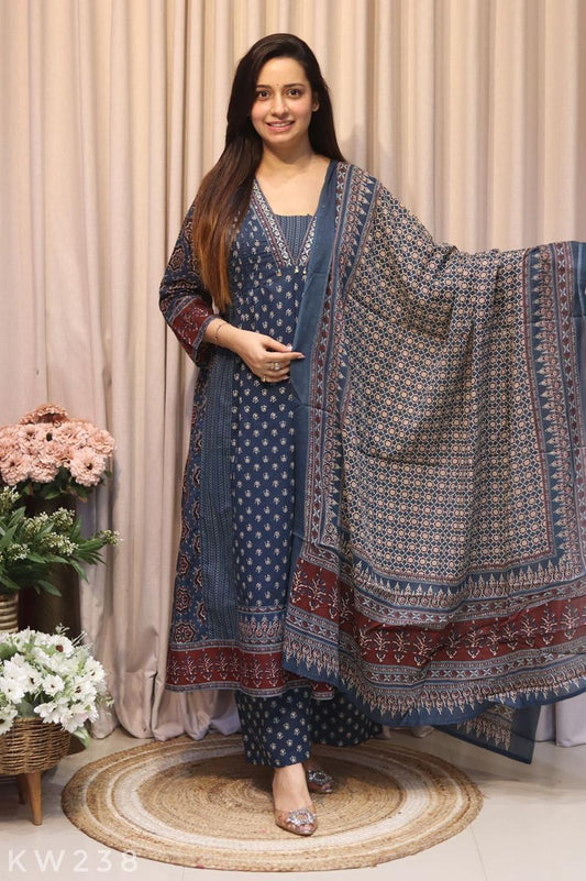 Aline Kurti Set