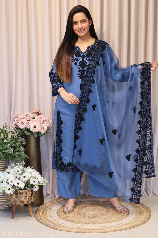 Heavy Embroidery Work Kurti Set
