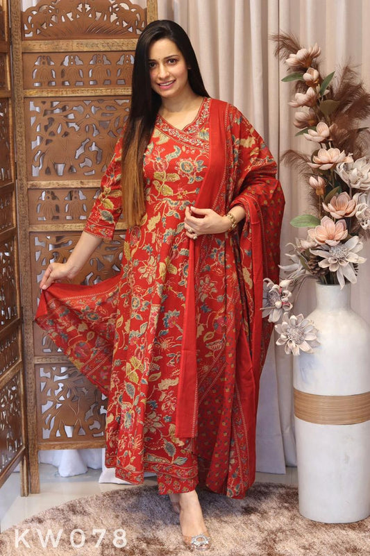 Anghrakha Kurti Set