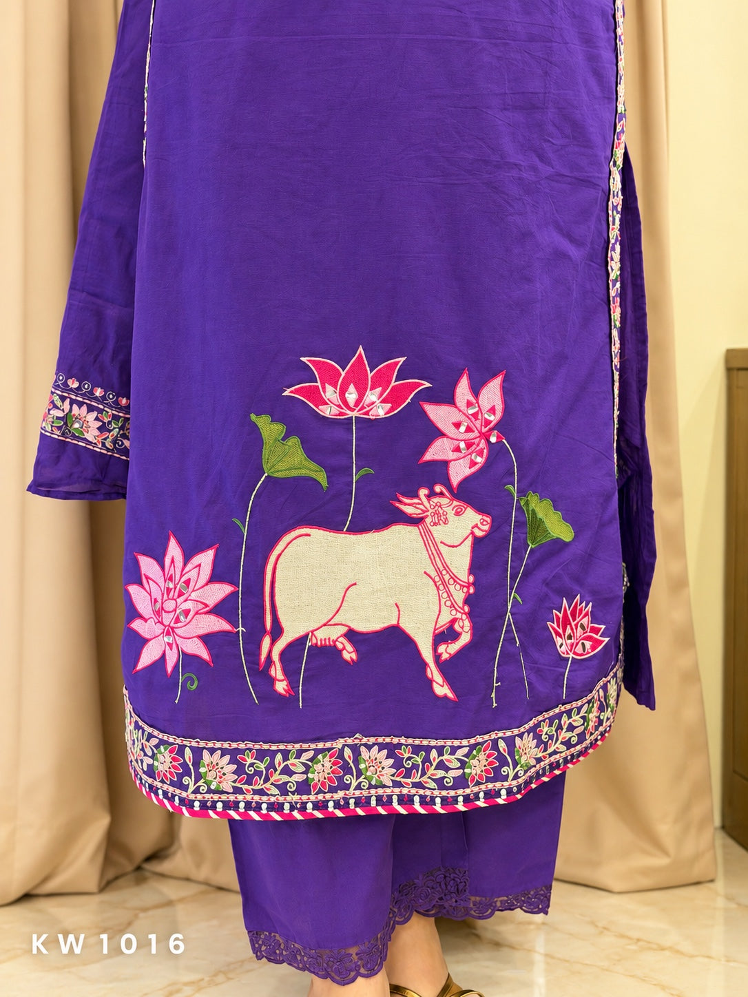 KW1016 purple Pichwai embroidery detail