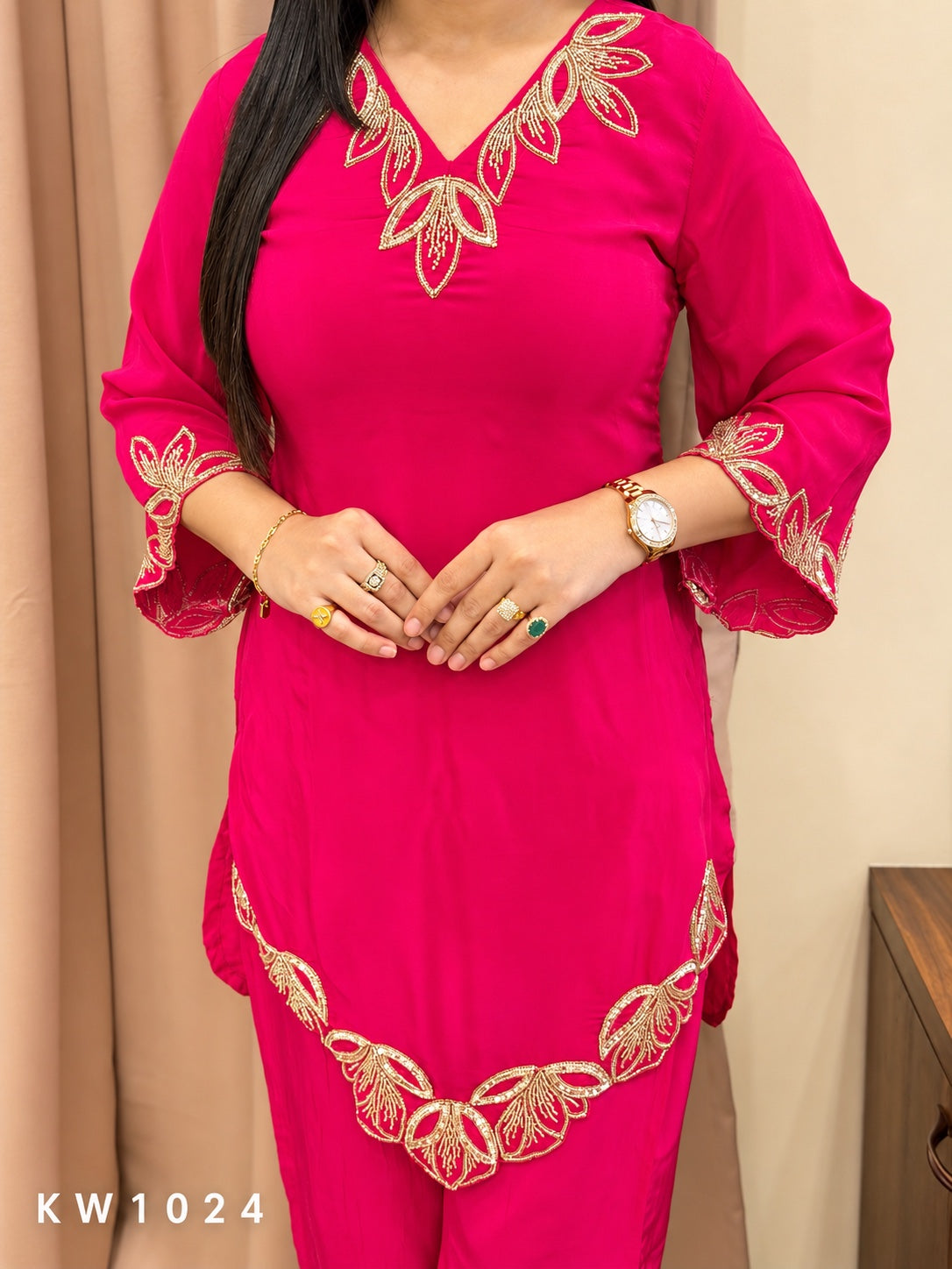 KW1024 pink crepe heavy hand work detail