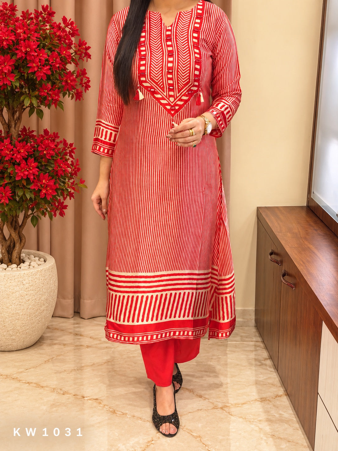KW1031 red Pure Gajji kurti pant full view