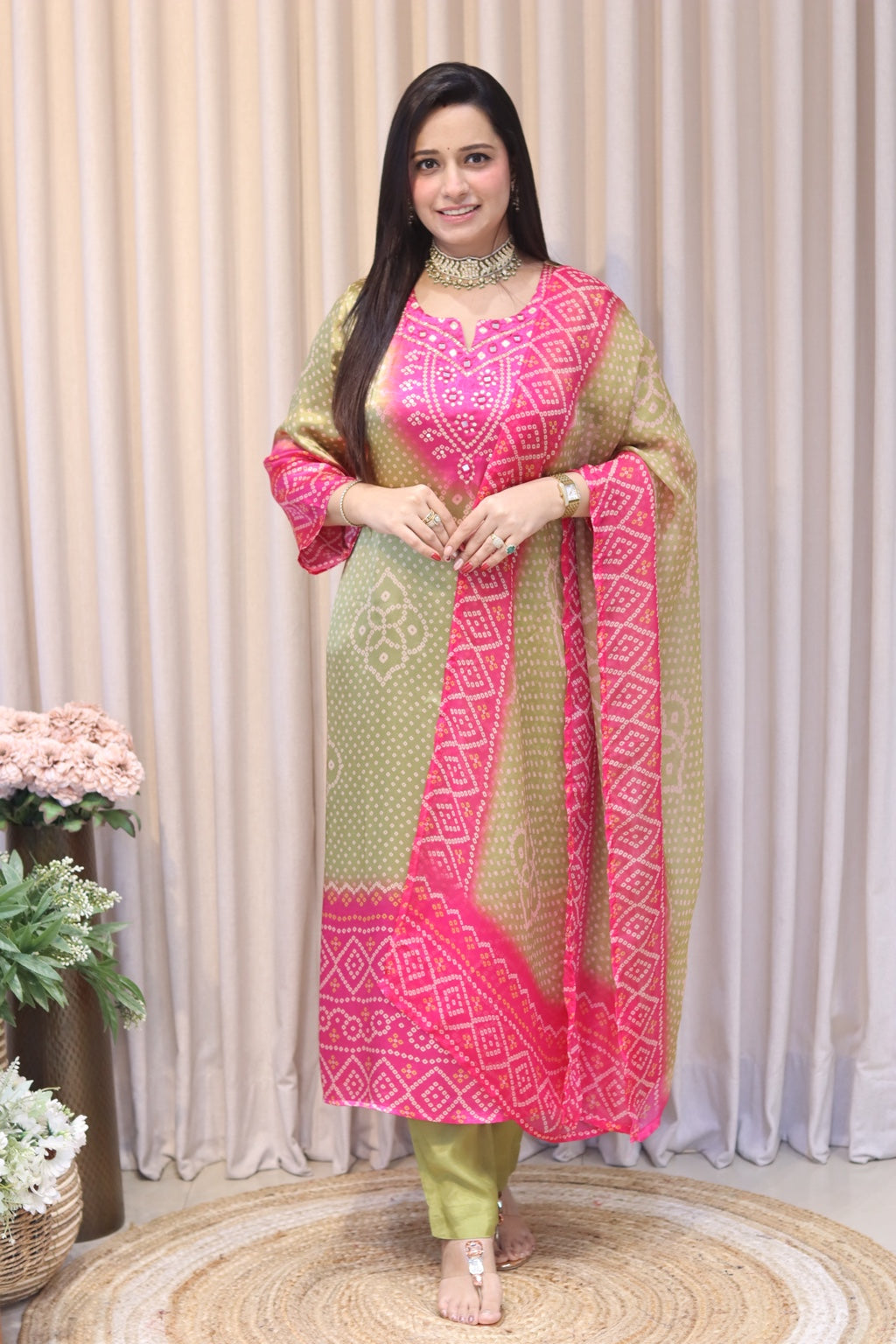 KW984 green Gajji silk Bandhani kurti pant dupatta front view