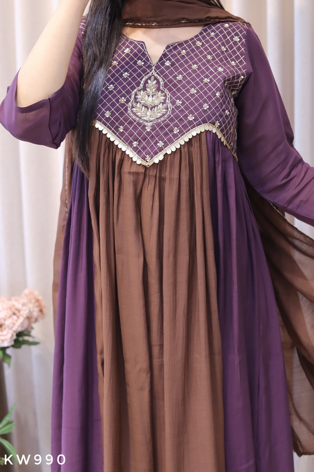 KW990 Purple Brown heavy handwork detail