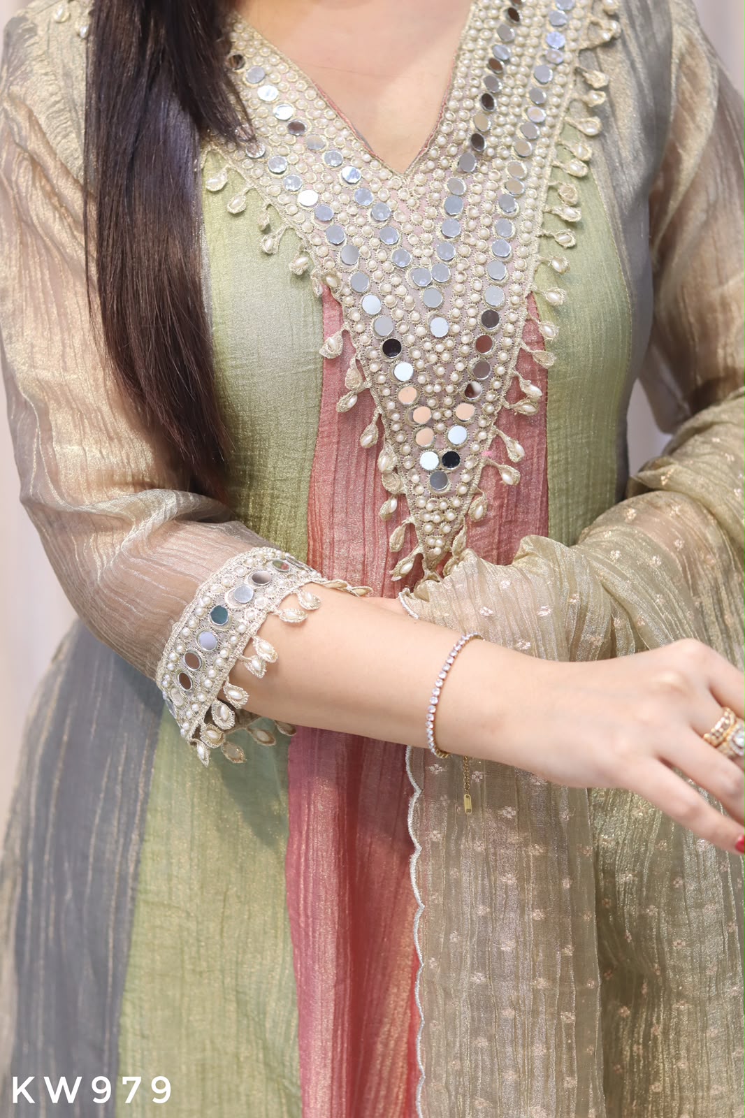 Salsa Crush Tissue